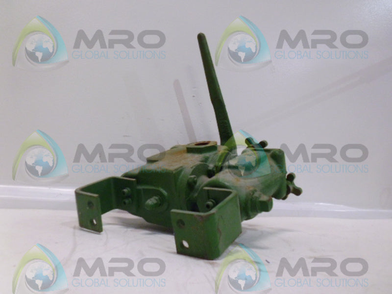 MUELLER 701-SAH DUPLEX STRAINER VALVE .75 200WOG *USED*