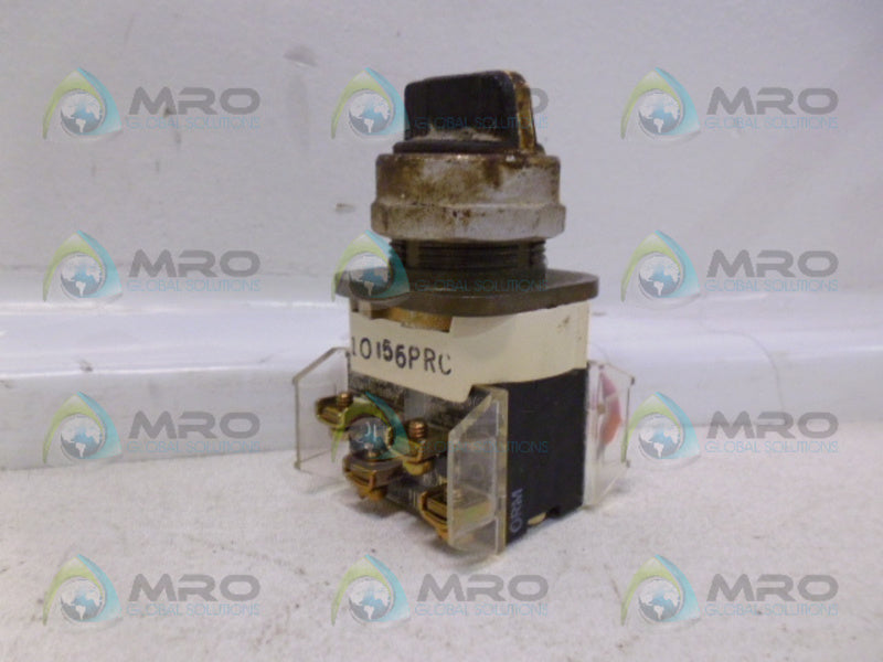 INDUSTRIAL SPARE PART 800T-J4 SER T PUSH BUTTON W/ DAUL CONTACT BLOCK UNMP