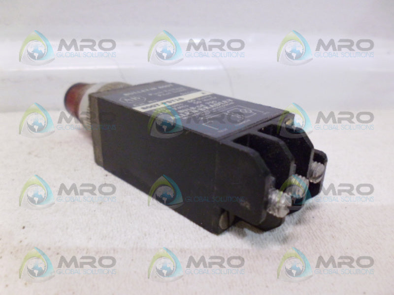 INDUSTRIAL SPARE PART 800T-PST16 SER. A RED PUSH TO TEST PILOT LIGHT UNMP