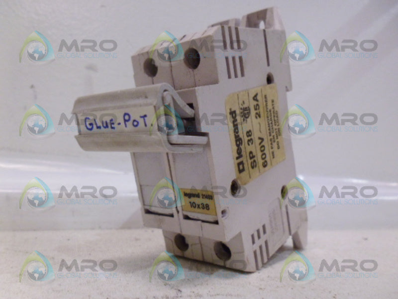LEGRAND SP38 FUSE HOLDER UNMP