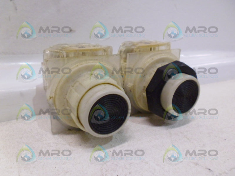 SQUARE D 9001-KA-2 DUAL PUSH BUTTON W/ DUAL CONTACT UNMP