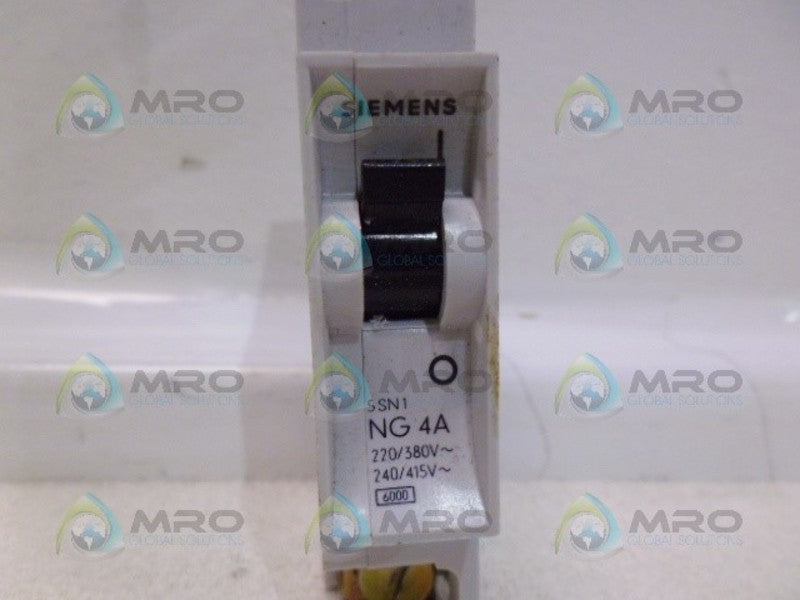 SIEMENS 5SN1 CIRCUIT BREAKER 4A NSNP