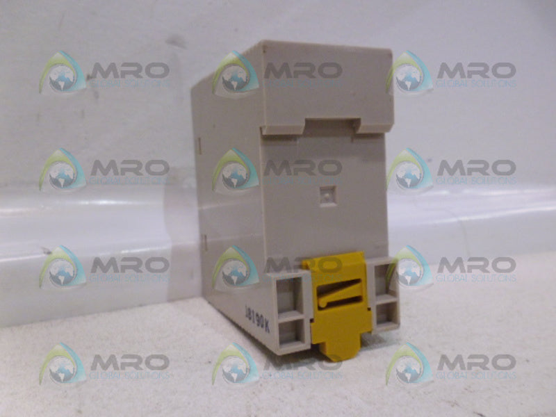 OMRON S82S-0305 POWER SUPPLY UNMP
