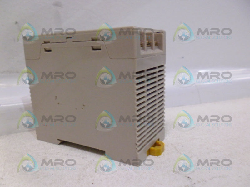OMRON S82S-0305 POWER SUPPLY UNMP