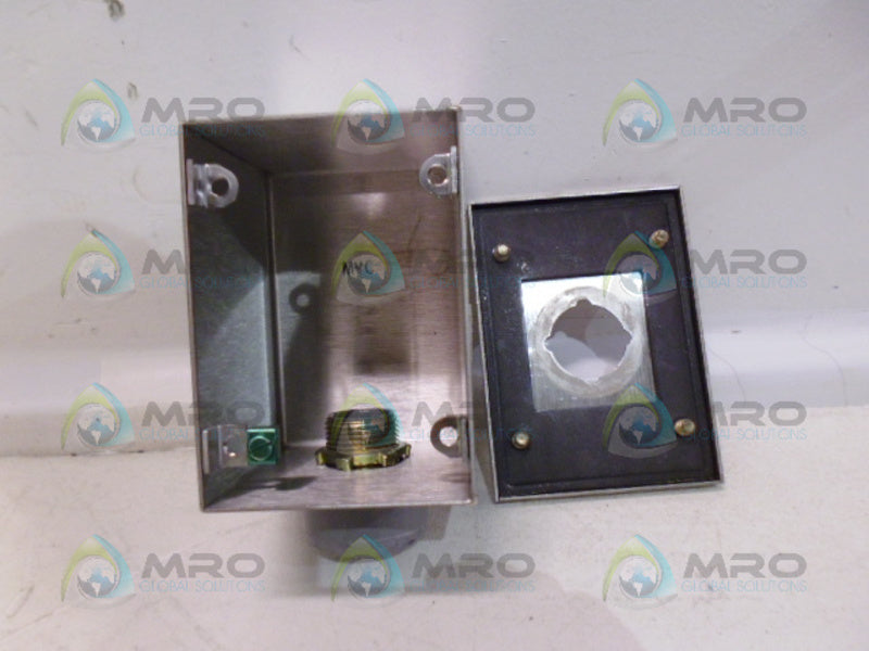 INDUSTRIAL SPARE PART 800H-1HZ4 SER N ENCLOSURE (AS PICTURED) NSNP