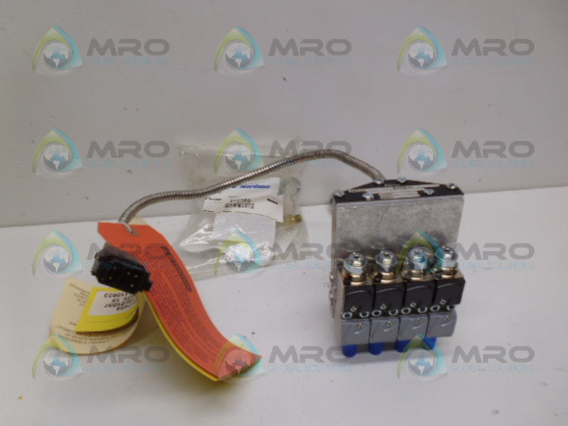 NORDSON 1057404 S-4-LP-T GLUE GUN *NEW IN BOX*