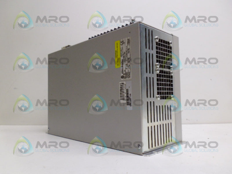 ALLEN BRADLEY ULTRA 3000 2098-DSD-075 SER. B F/W 1.41 SERVO DRIVE *USED*