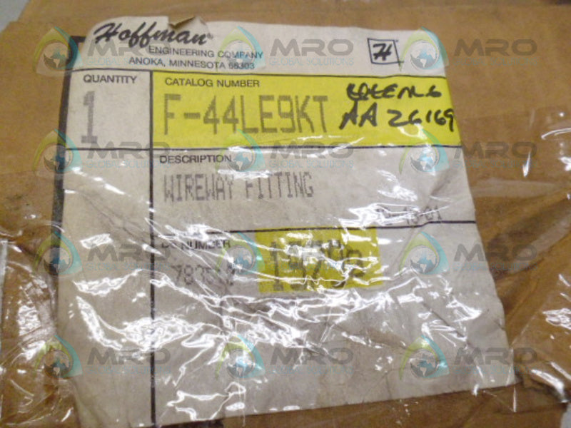 HOFFMAN F-44LE9KT WIREWAY ELBOW FITTING *NEW IN BOX*
