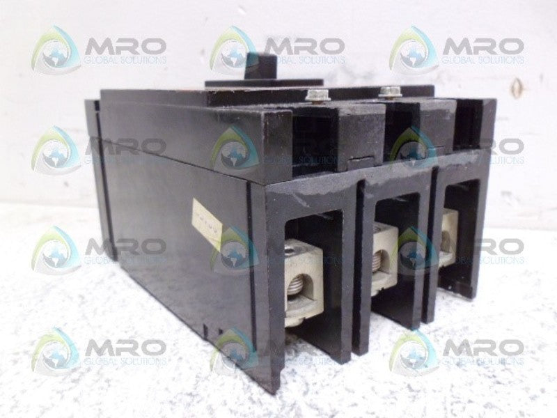 CUTLER HAMMER FS320070A CIRCUIT BREAKER 70A *NEW IN BOX*