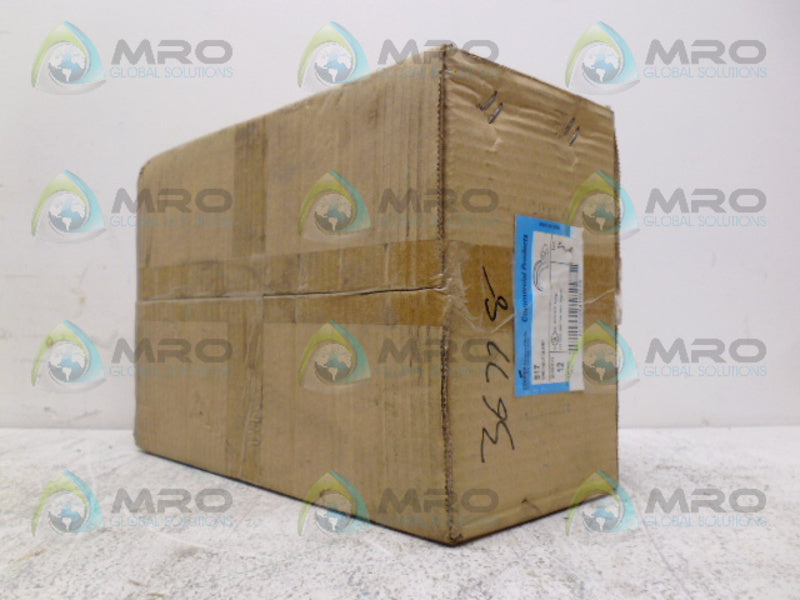 COOPER 517 ONE HOLE CLAMP 3" (PKG OF 12) *FACTORY SEALED*
