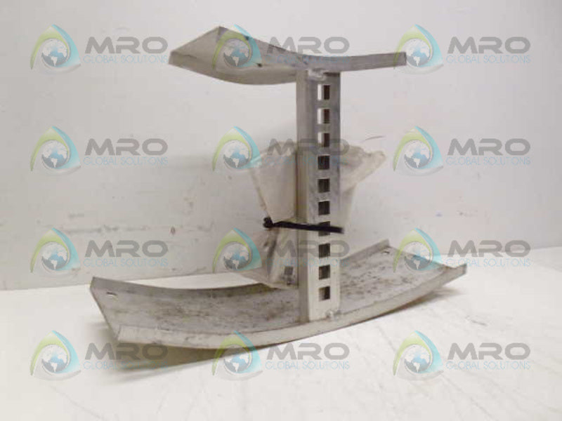 THOMAS&BETTS AUF612LHB4512 HORIZONTAL BEND *NEW NO BOX*
