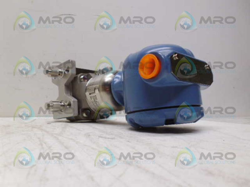 ROSEMOUNT 3051S2CD2A2F12A2AB1 PRESSURE TRANSMITTER *NEW IN BOX*