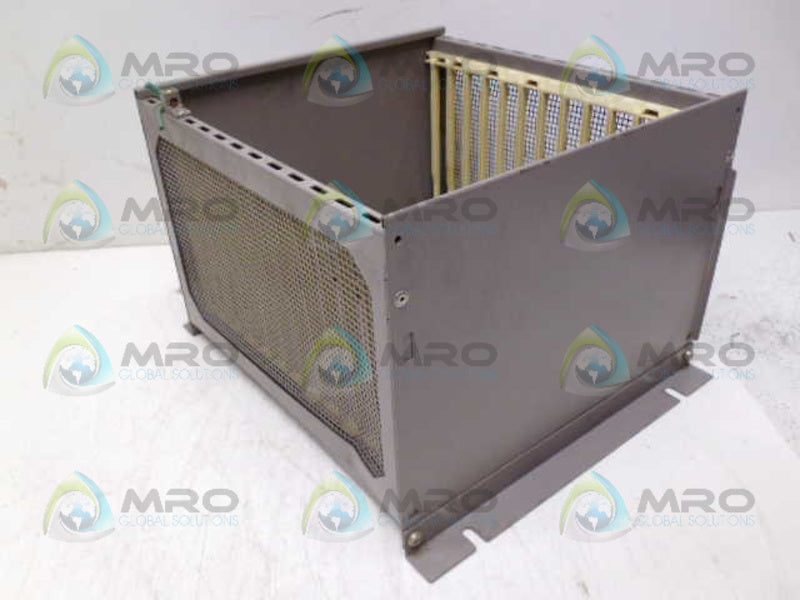 SIEMENS 505-6508 8-SLOT I/O RACK (AS PICTURED) *USED*