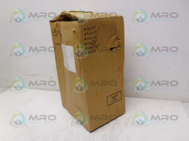 ITT .38-8-424-2-0-0-B17-36-A103-HW3-LS140-SQDB VALVE * FACTORY SEALED *