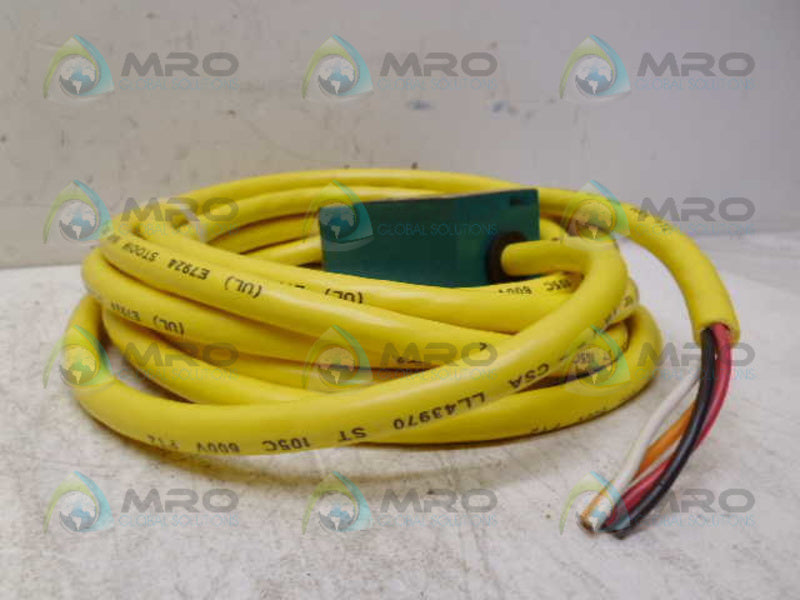ALLEN BRADLEY 802M-DZY16 SER A PREWIRED FS LIMIT SWITCH *NEW IN BOX*