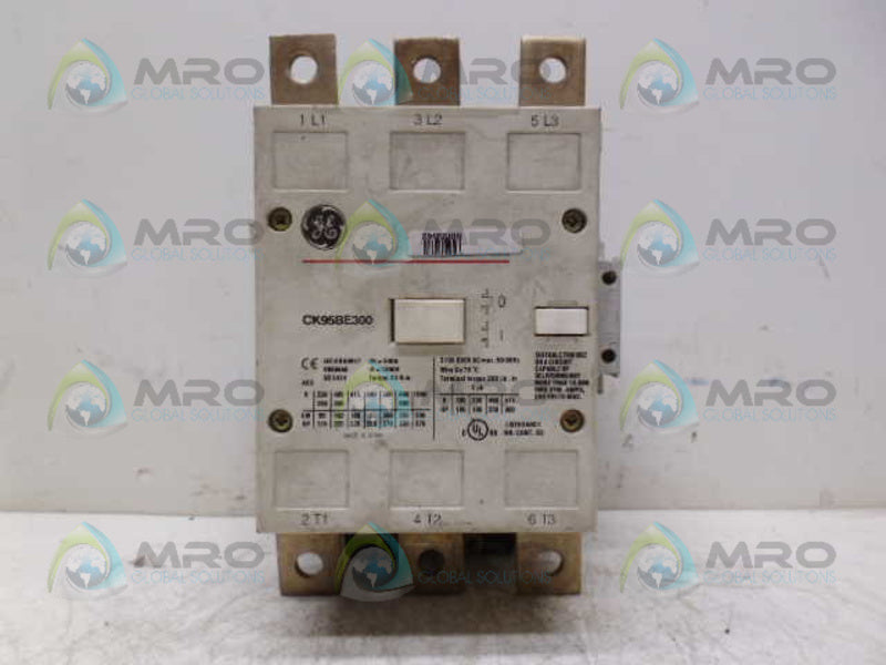 GENERAL ELECTRIC CK95BE300 CONTACTOR *USED*