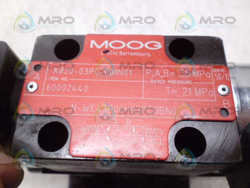 MOOG X820-03PC-001N01 60002440 DIRECTIONAL VALVE *NEW NO BOX*