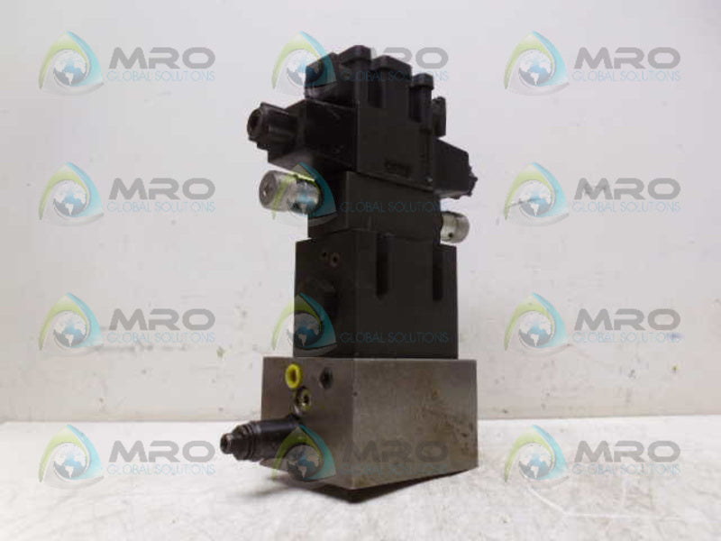 PARKER D31VW4C4NYCF7 72 DIRECTIONAL VALVE *NEW NO BOX*