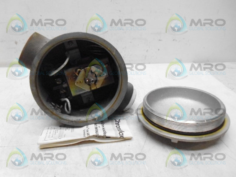 CHROMALOX ARTM-2205-3E2T1 *NEW NO BOX*
