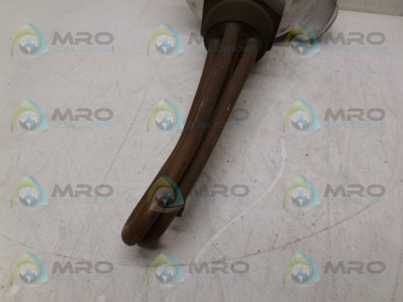 CHROMALOX ARTM-2205-3E2T1 (AS PICTURED) *NEW NO BOX*