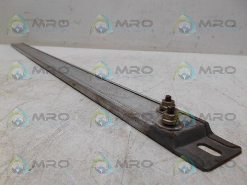 GENERAL ELECTRIC 2AB830A201 W750 V240 STRIP HEATER *NEW NO BOX*