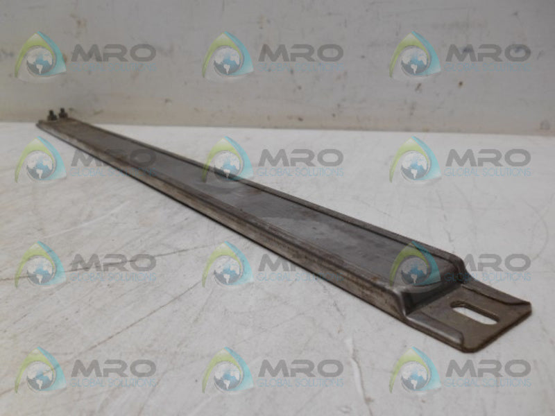 GENERAL ELECTRIC 2A923A202 W750 V240 STRIP HEATER *NEW NO BOX*