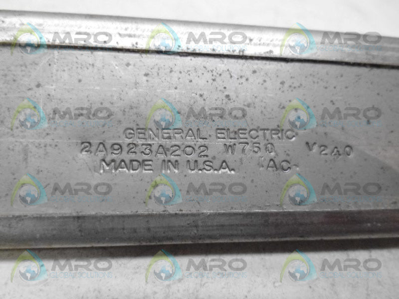 GENERAL ELECTRIC 2A923A202 W750 V240 STRIP HEATER *NEW NO BOX*