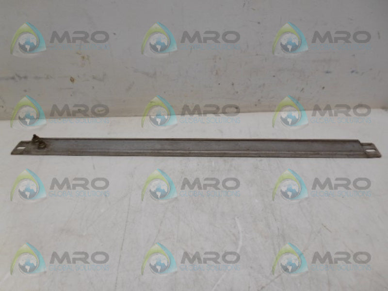 GENERAL ELECTRIC 2A823A201 W500 V240 STRIP HEATER *NEW NO BOX*