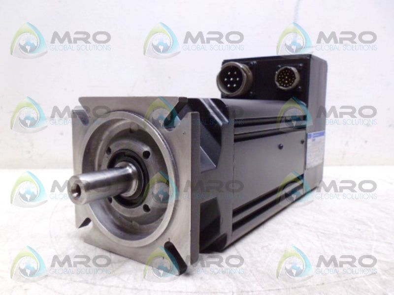 TELEMECANIQUE BMH1153N5DF1L AC BRUSHLESS SERVO MOTOR *USED*