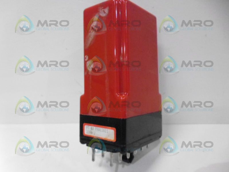 RED LION CONTROLS  PRA1-3011 FREQUENCY CONVERTER UNMP
