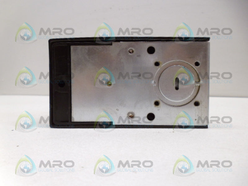 LEVITON 5378 RECEPTACLE NSMP