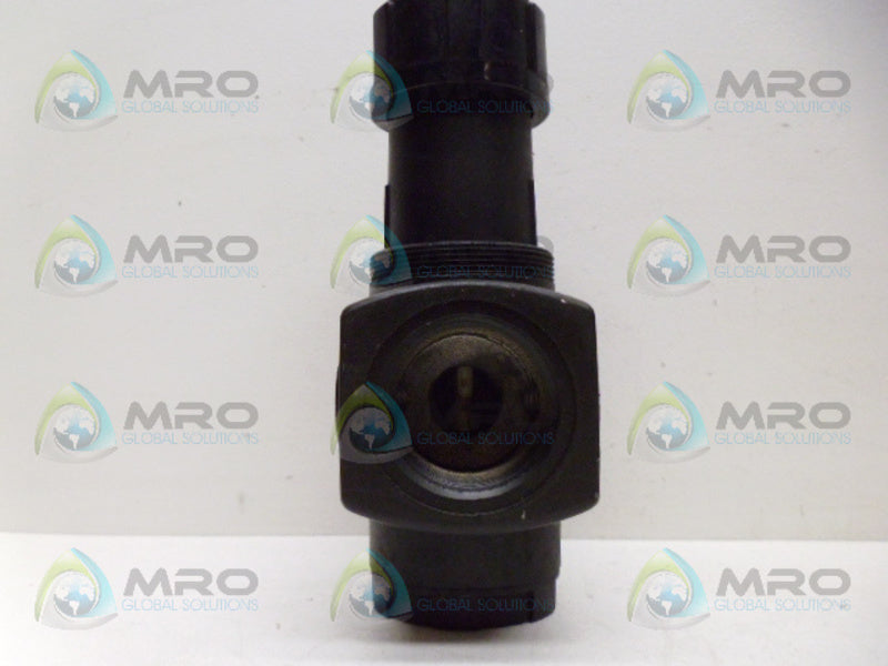 NORGREN R17-A00-RGLA PRESSURE REGUALTOR (AS PICTURED) NSNP