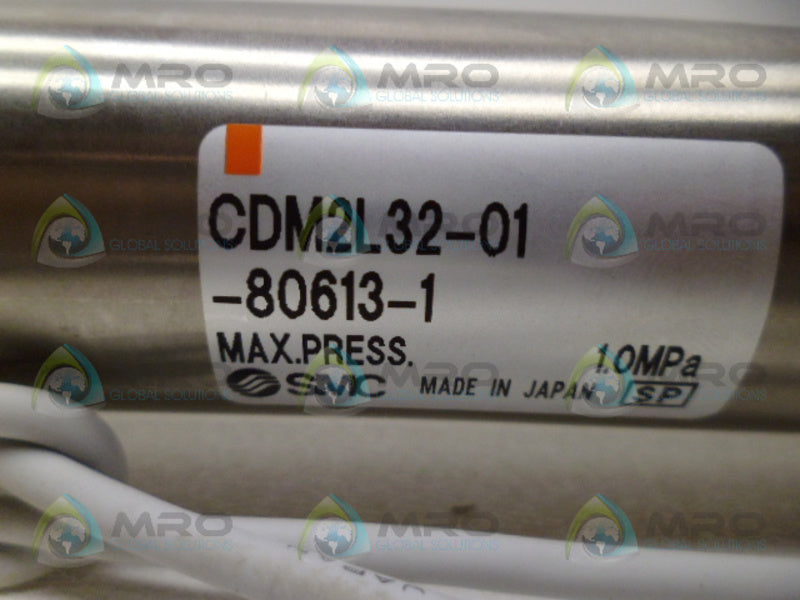 SMC CDM2L32-01-80613-1 CYLINDER (AS PICTURED) NSNP