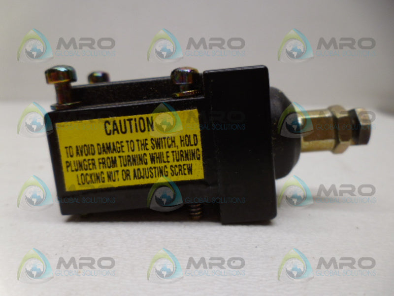 HONEYWELL LZZ1W ENCLOSED LIMIT SWITCH NSMP
