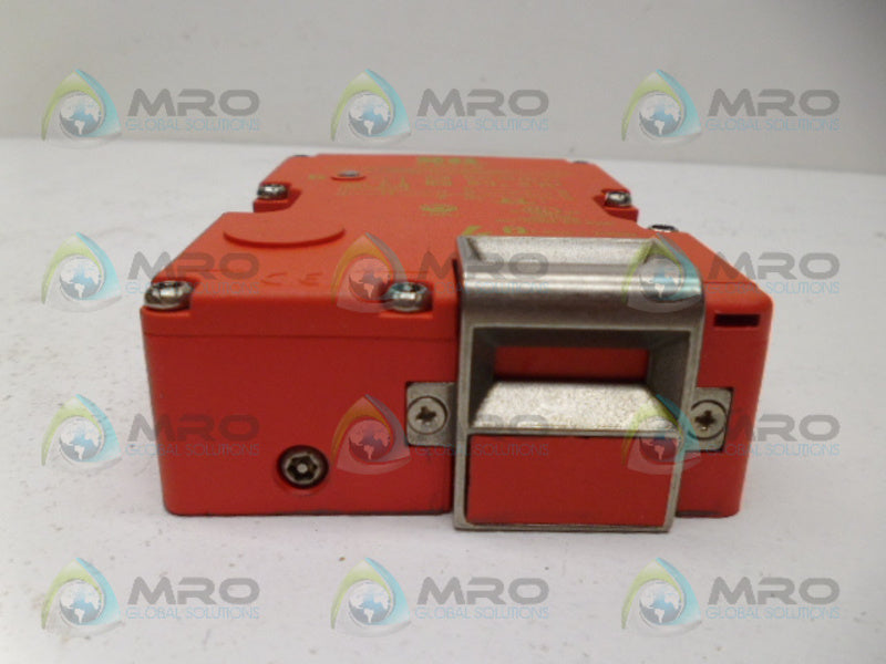 STI 44519-1530 SAFETY INTERLOCK SWITCH NSMP
