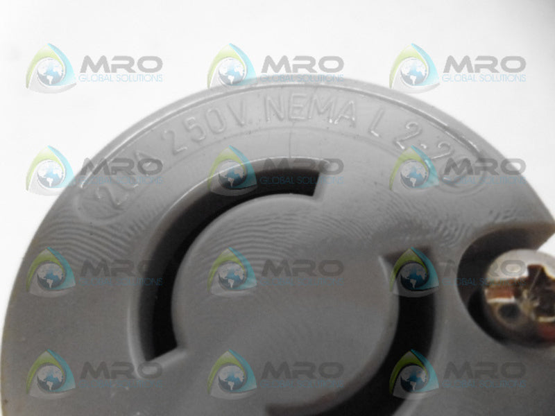 BRYANT 7101 LOCKING CONNECTOR NSMP