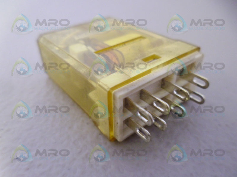 IDEC RY2S-U RELAY 24VAC  UNMP