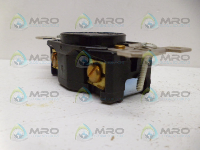 BRYANT L18-20 RECEPTACLE NSNP
