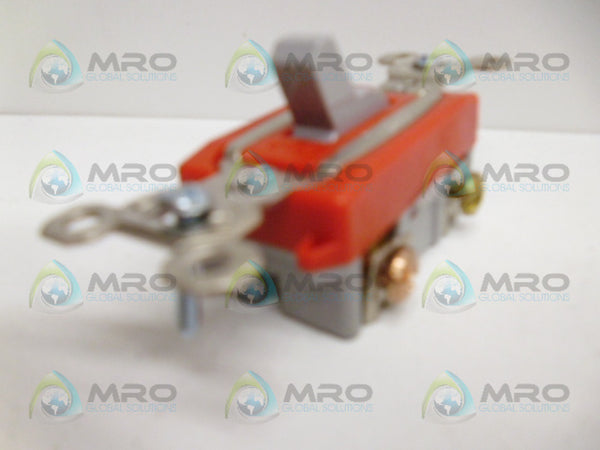 PASS & SEYMOUR PS20AC3-GRY 3-WAY SWITCH NSMP