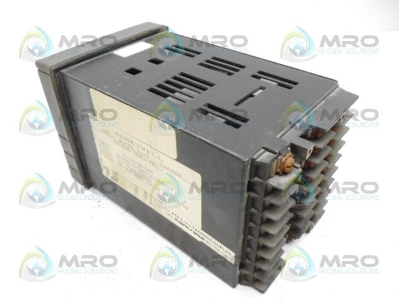 HONEYWELL DC300L-0-000-20-0000-0 TEMPERATURE CONTROL UNMP