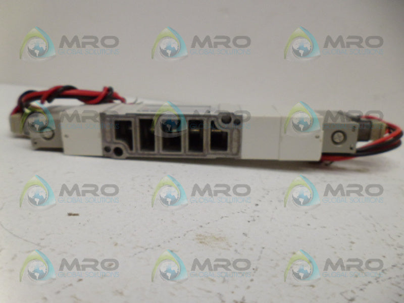 SMC SY5540-5LOZ PNEUMATIC SOLENOID VALVE NSNP