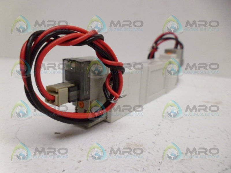 SMC SY5540-5LOZ PNEUMATIC SOLENOID VALVE NSNP