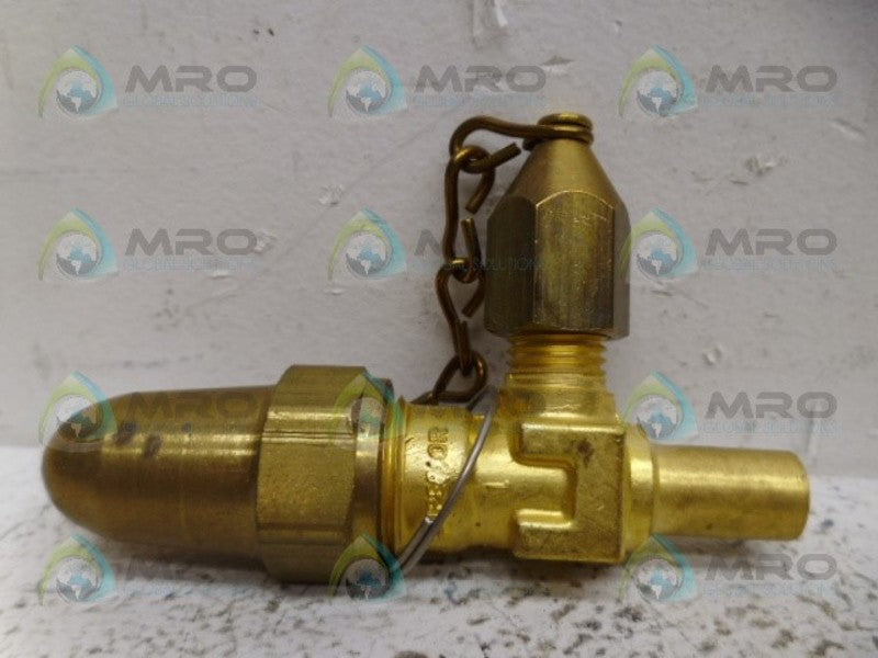 SUPERIOR 617A-4S4 ANGLE VALVE NSMP