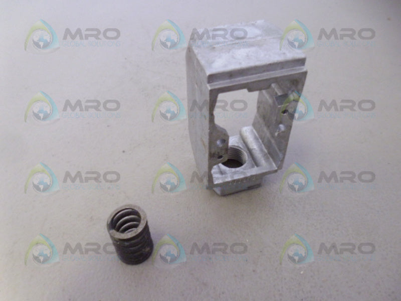 VICKERS 468373 TERMINAL BOX  NSMP