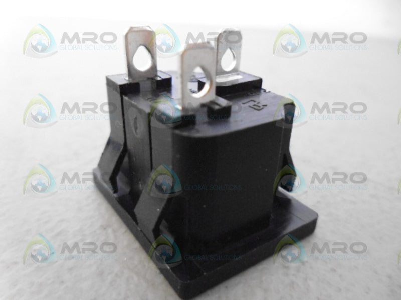 SCHURTER 0711 AC POWER ENTRY MODULE NSNP