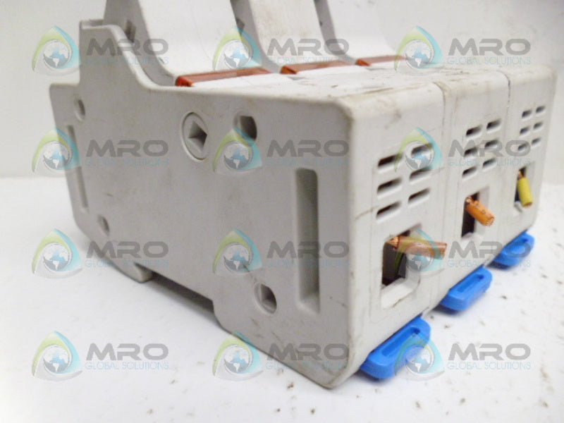 FERRAZ SHAWMUT K214967 ULTRASAFE FUSEHOLDER UNMP