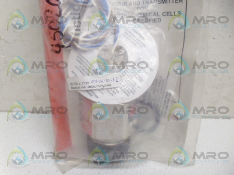 ZELLWEGER 00705-A-1730 SENSOR AND TRANSMITTER NSMP