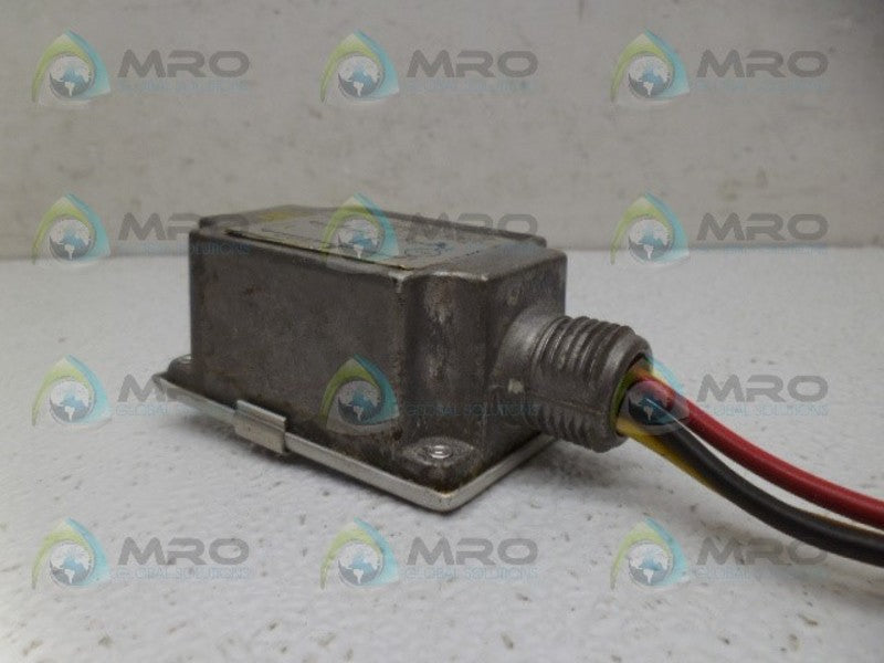 STONCO P150-M PHOTOELECTRIC SWITCH UNMP