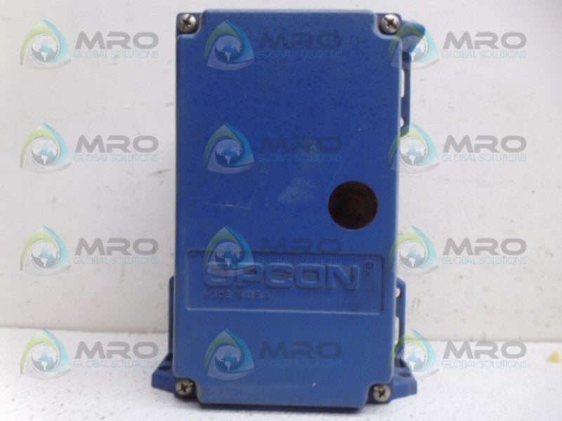 OPCON 1321A-6501 103181 PHOTOELECTRIC SENSOR UNMP