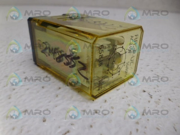 IDEC RR2P-UL RELAY 240VAC UNMP